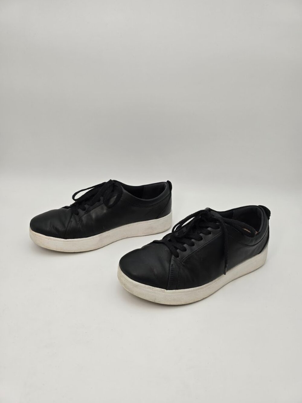 FitFlop Rally sneakers black leather Size 7.5